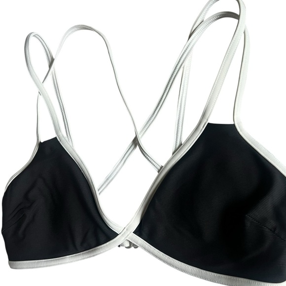 Athleta Black & White Bikini Top - Size Small - Picture 3 of 7
